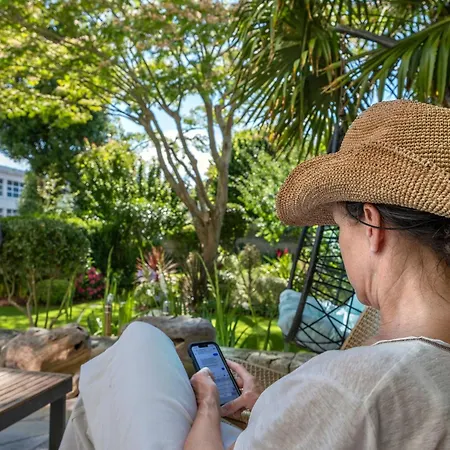 Escale Rochelaise, Urbain Avec Bain Nordique Et Sauna Tonneau * La Rochelle (Charente-Maritime)